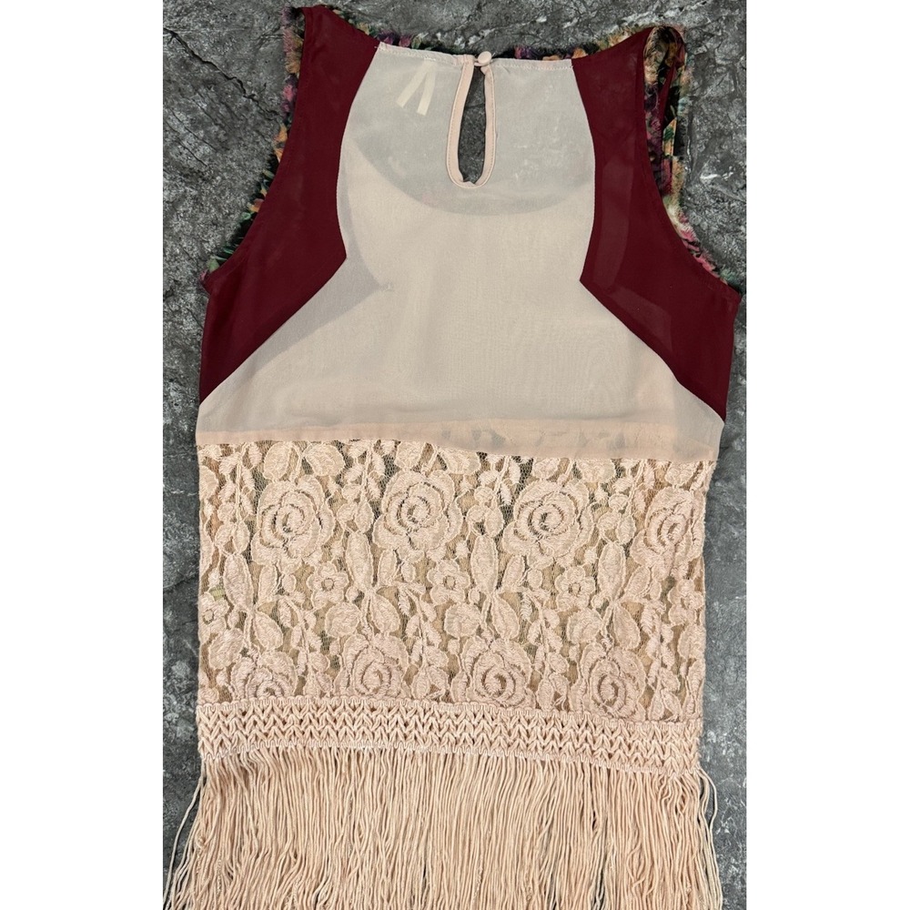 BKE Gimmicks Womens Mixed Media Lace Fringed Keyhole Neck Tank Sz XS - Picture 3 of 11